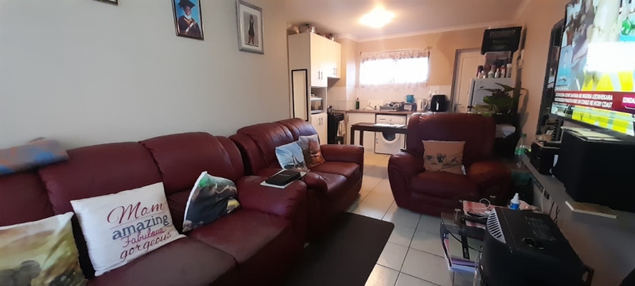 1 Bedroom Property for Sale in Maitland Western Cape